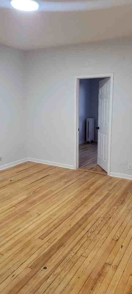 31-11 30th St - Photo 2 of 9