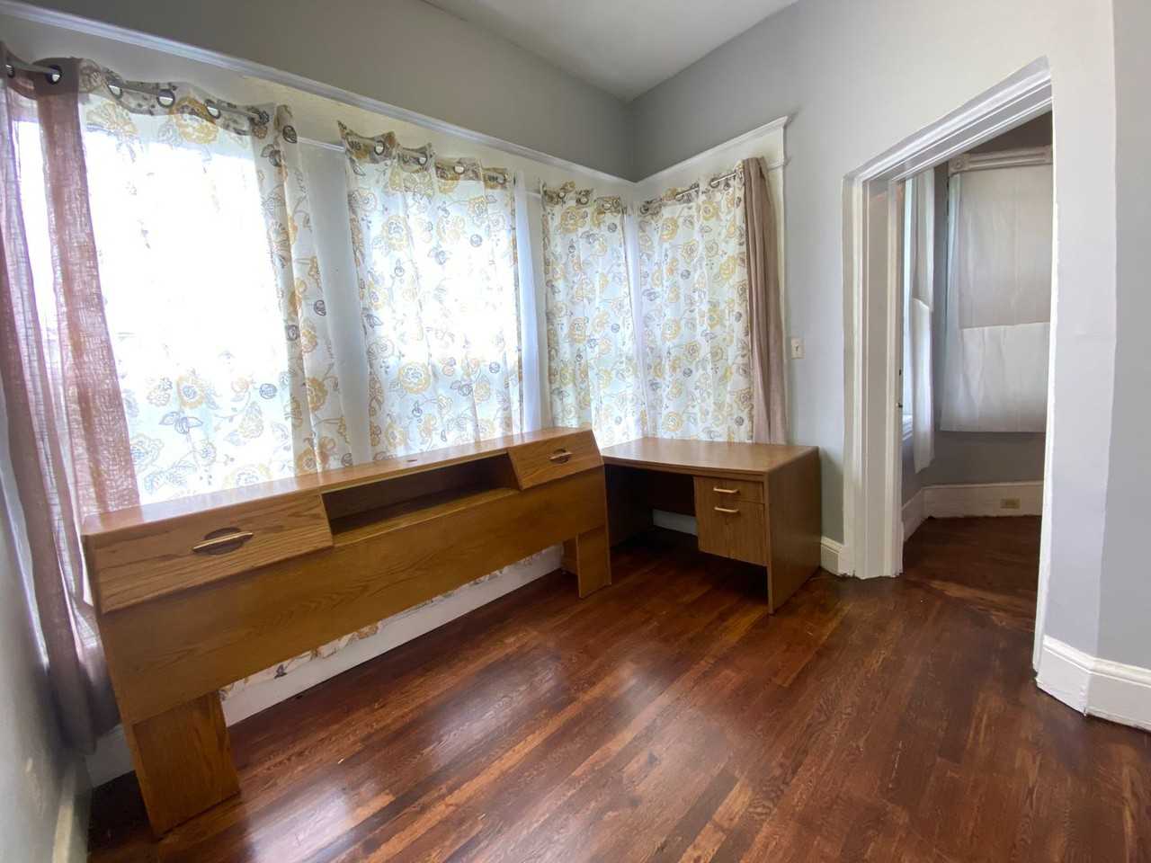 1405 Patterson Ave Sw - Photo 5 of 46