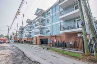 1633 Queen Anne Way - Photo 1 of 1