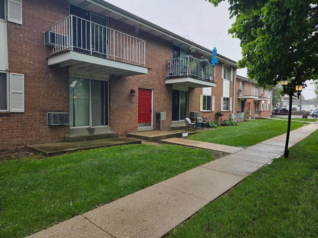 6500-6520 Howard Ave - Photo 2 of 2