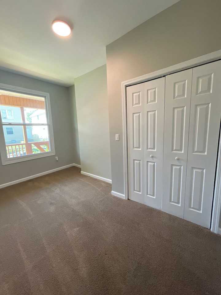 482 E. Markison Avenue - Photo 7 of 11