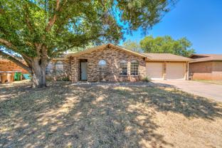3846 Deerfield Rd - Photo 1 of 1