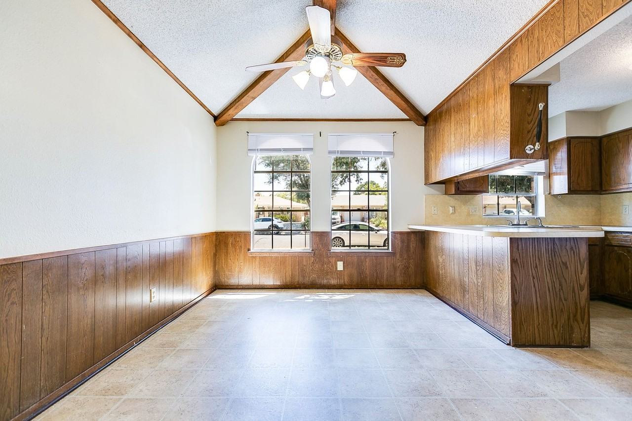 3846 Deerfield Rd - Photo 7 of 28