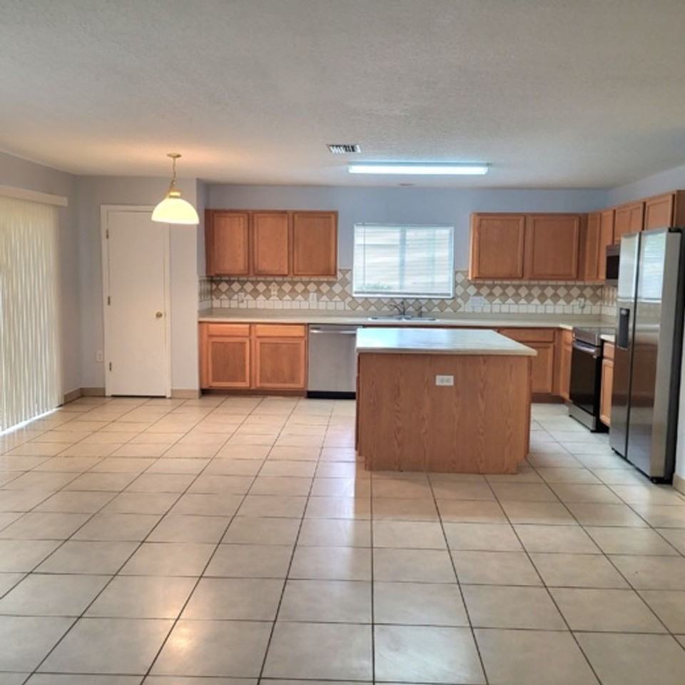 6304 Cherry Blossom Trail - Photo 7 of 21