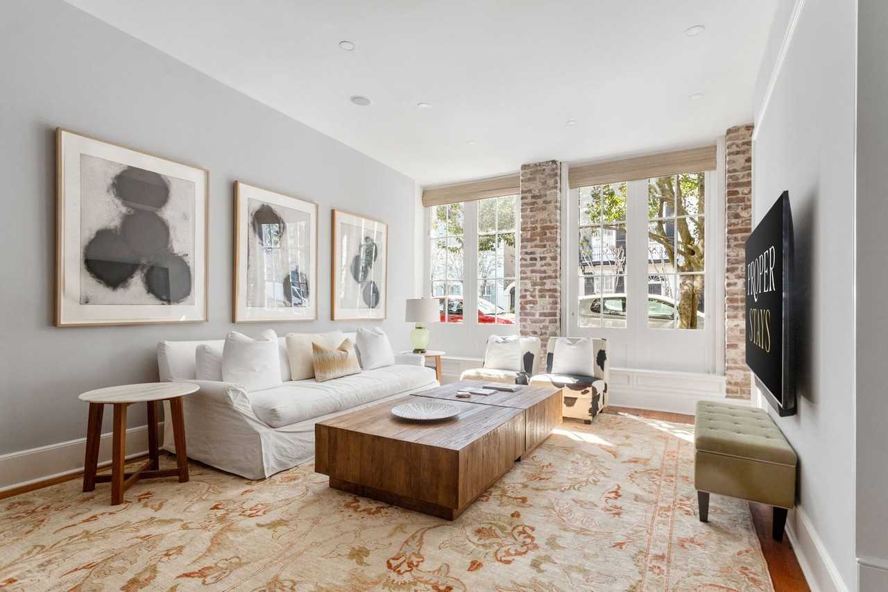 90 E Bay St - Photo 7 of 30