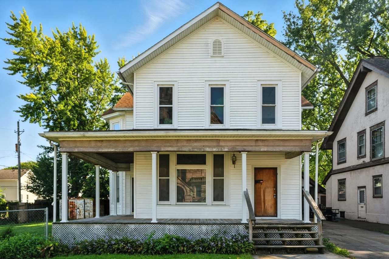 325 Kirkwood Blvd - Photo 2 of 30