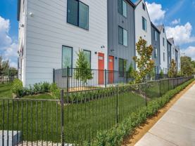 Avenue 3275 - Photo 1 of 1