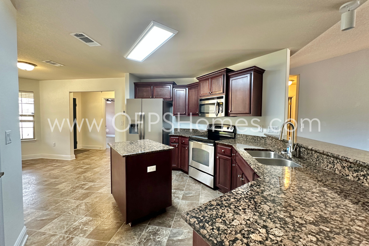 306 Gauntlet Dr - Photo 4 of 23