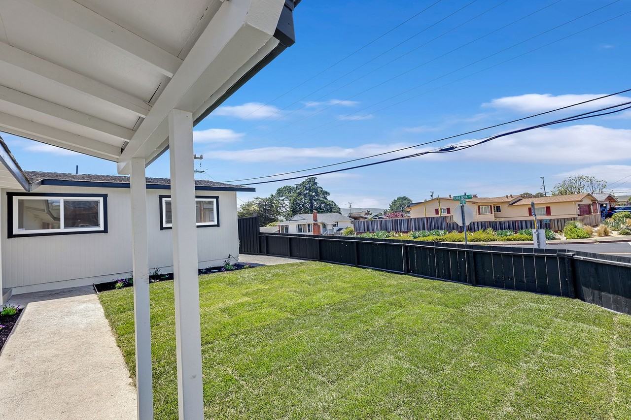 1104 Fassler Ave - Photo 2 of 37