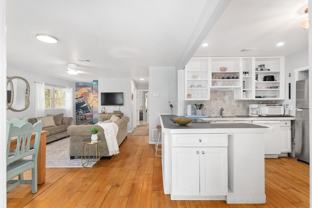 4311 Sw 44th St - Photo 1 of 1