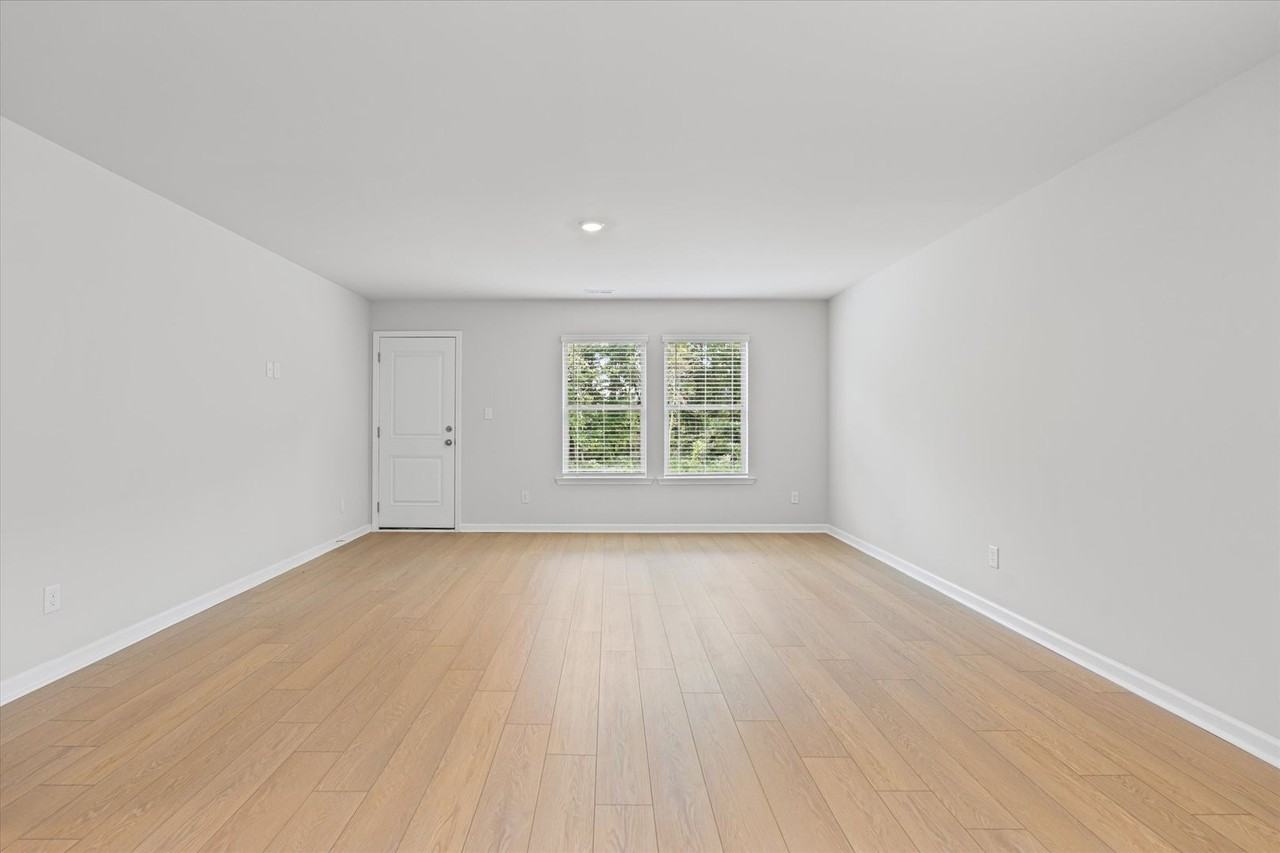 16610 Maggie Ct - Photo 7 of 23