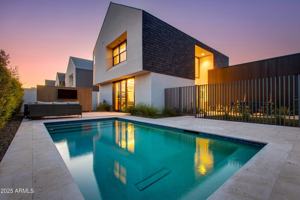 featured image of 1333 E Pomelo Grove Ln