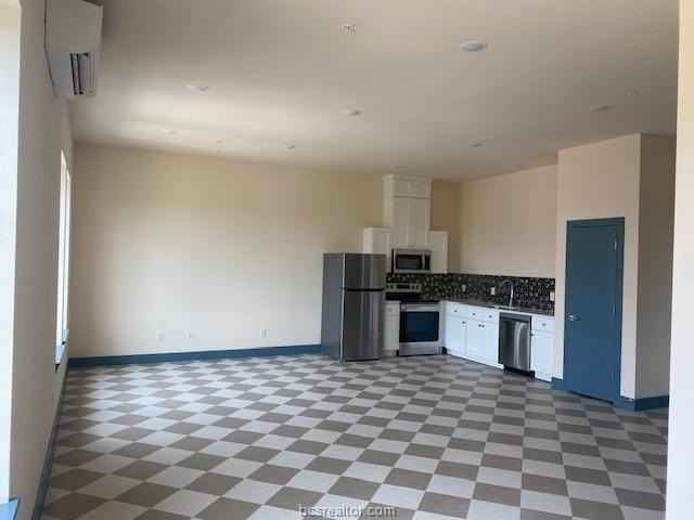 608 North Bryan Ave. Avenue #226 - Photo 5 of 13