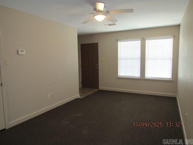 1161 Spencer St - Photo 5 of 14