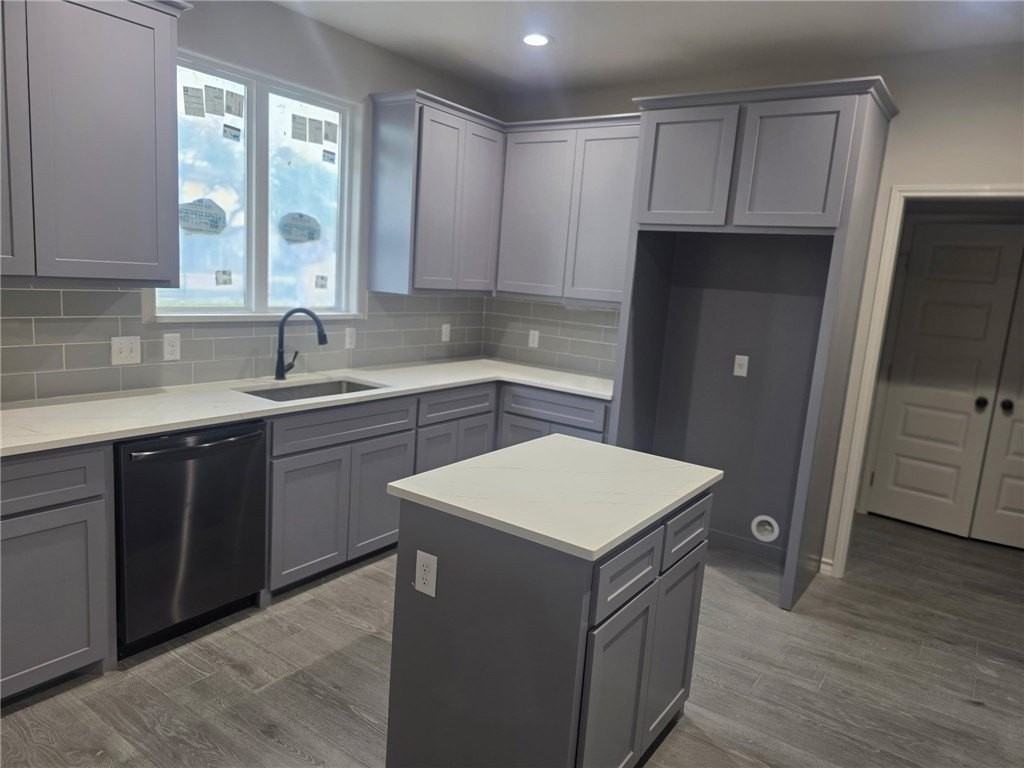 714 Mereet Dr - Photo 7 of 31