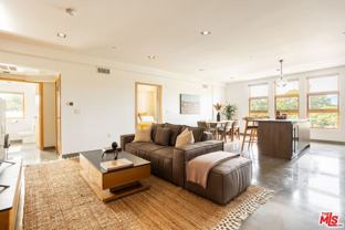 547 N Sweetzer Ave #101 - Photo 1 of 1