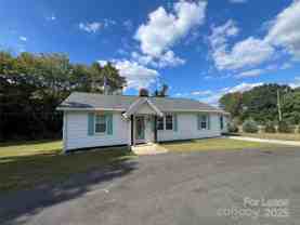 1120 Hensley Rd W - Photo 1 of 1