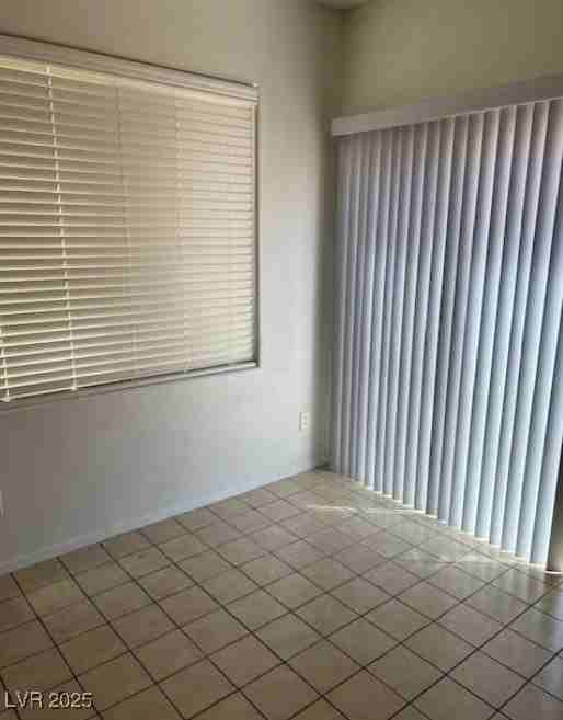 10941 Scotch Rose St - Photo 4 of 12