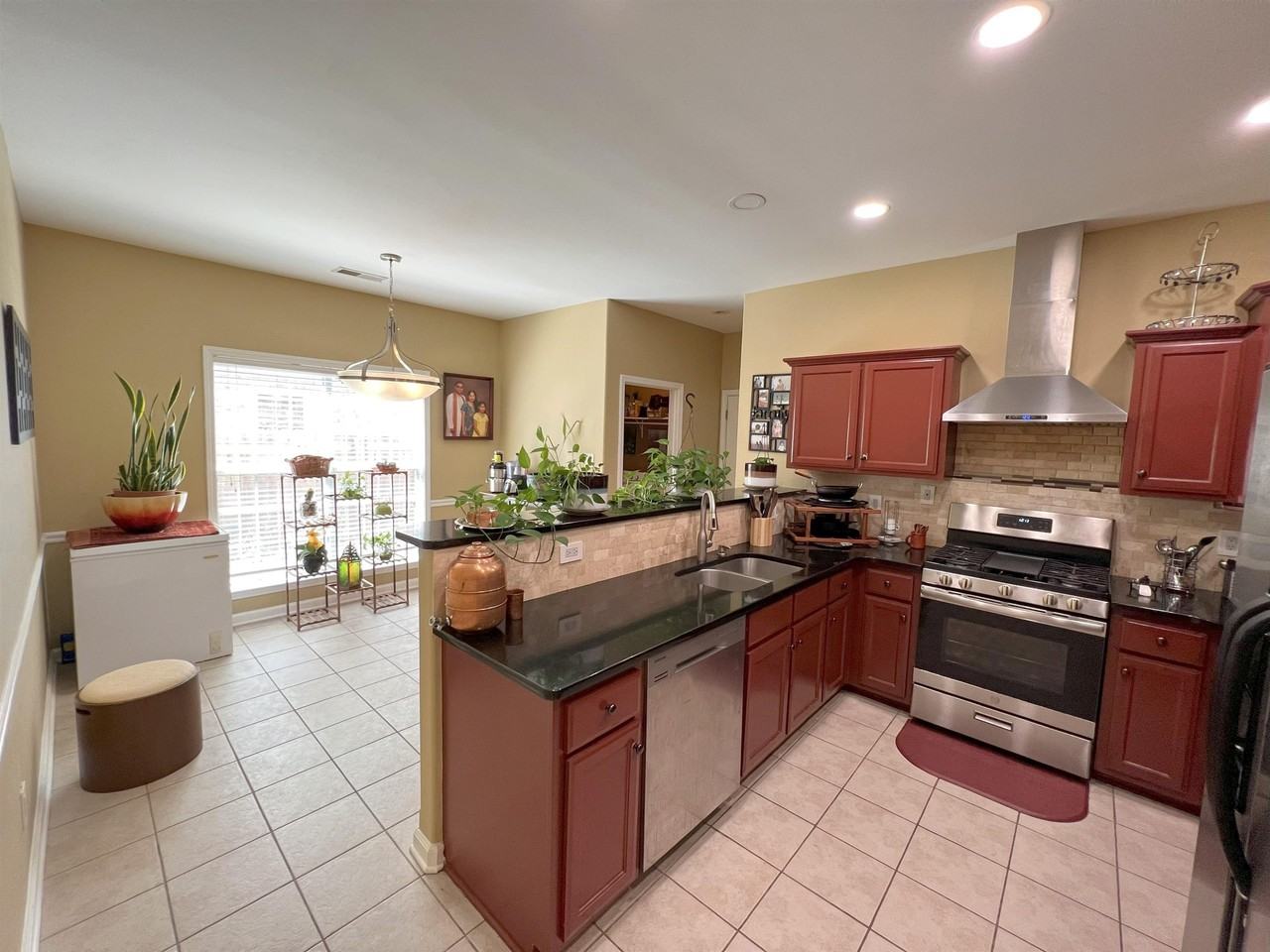 4648 Jasper Park Ln - Photo 6 of 20