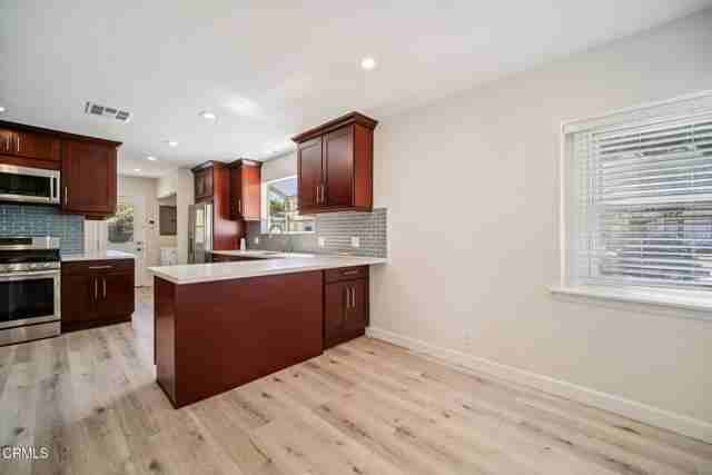 1100 N Isabel St - Photo 3 of 8