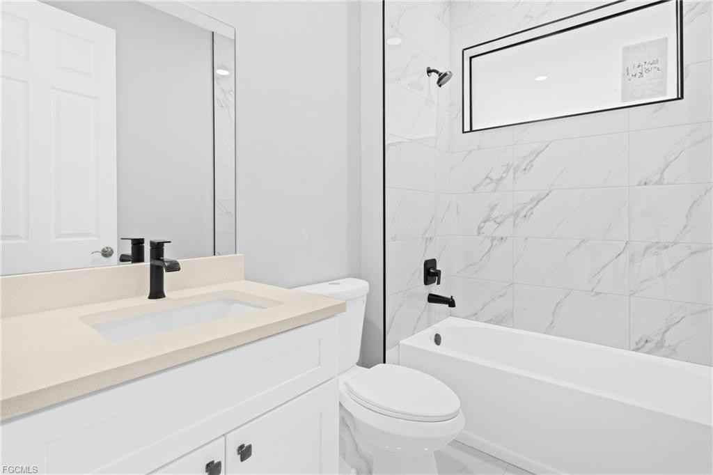 1907 Nw 26th St - Photo 7 of 8