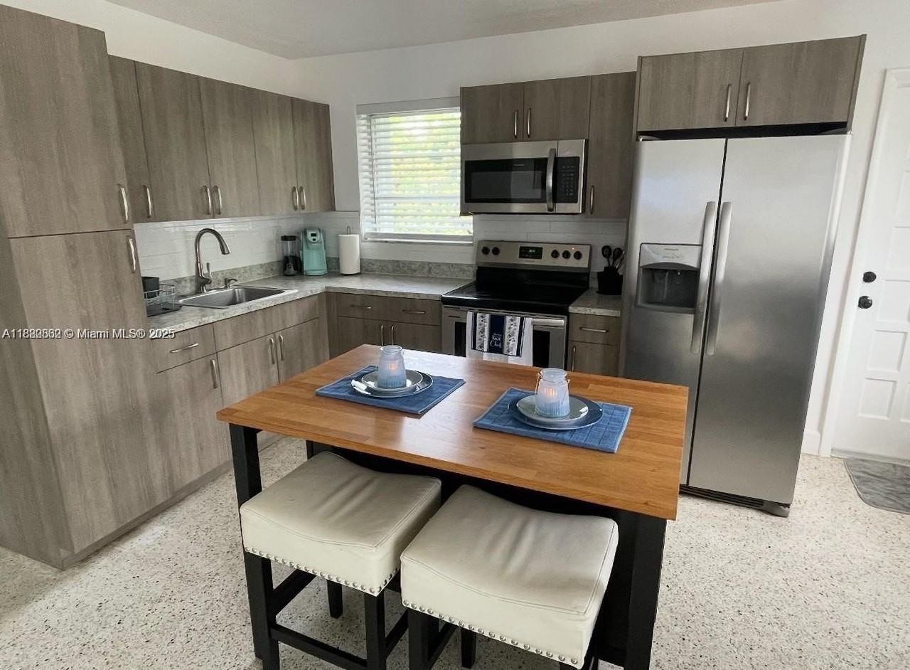 38 Silver Springs Drive #38 - Photo 3 of 12