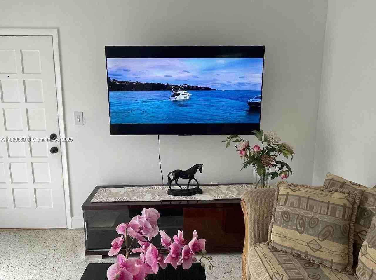 38 Silver Springs Drive #38 - Photo 4 of 12