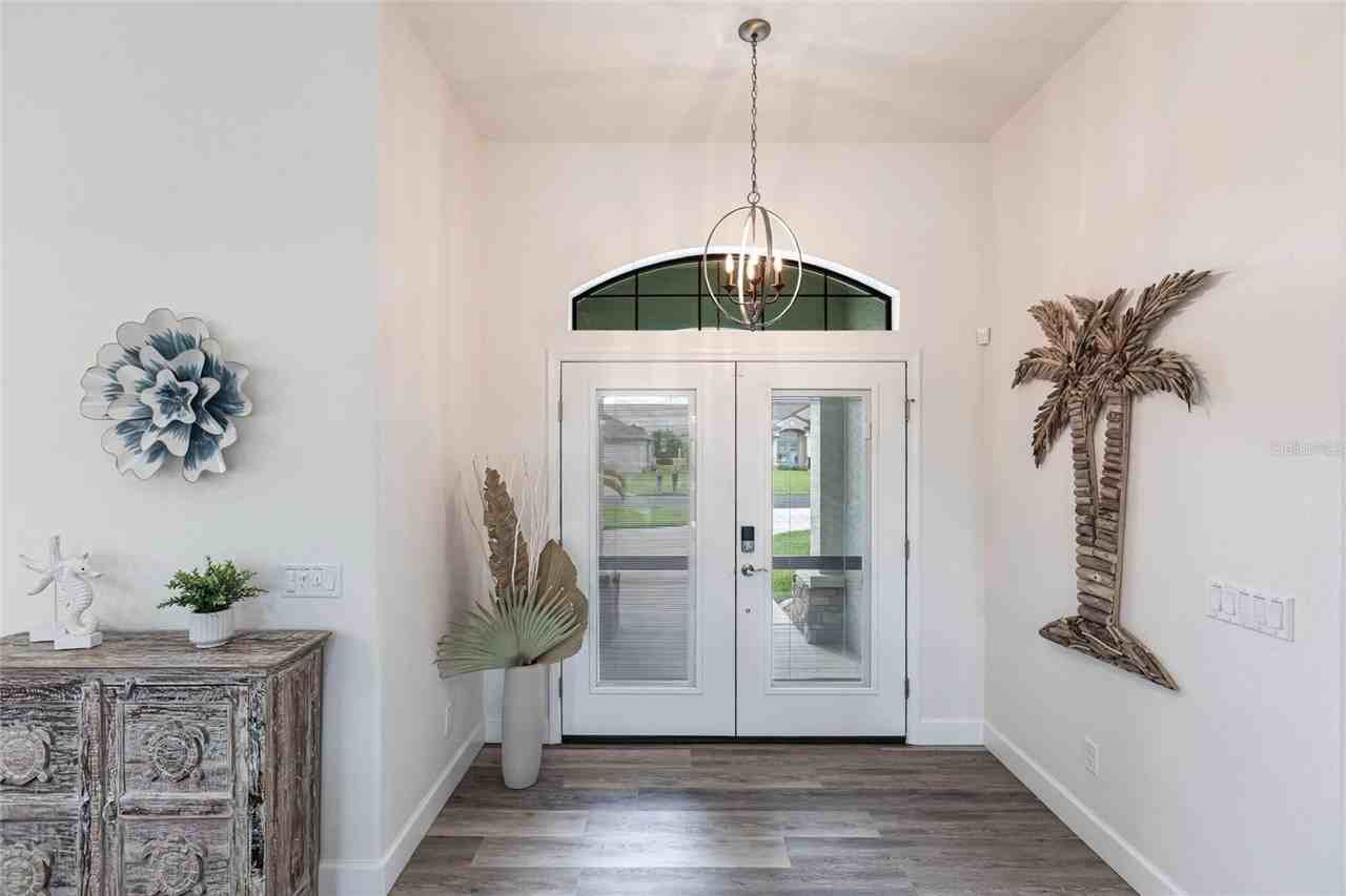 21 Medalist Ln - Photo 3 of 50