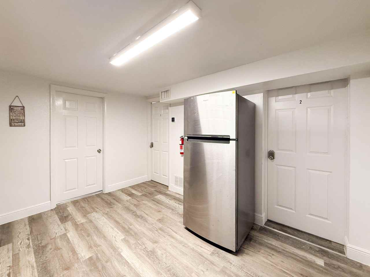 E Cayuga St - Photo 3 of 8