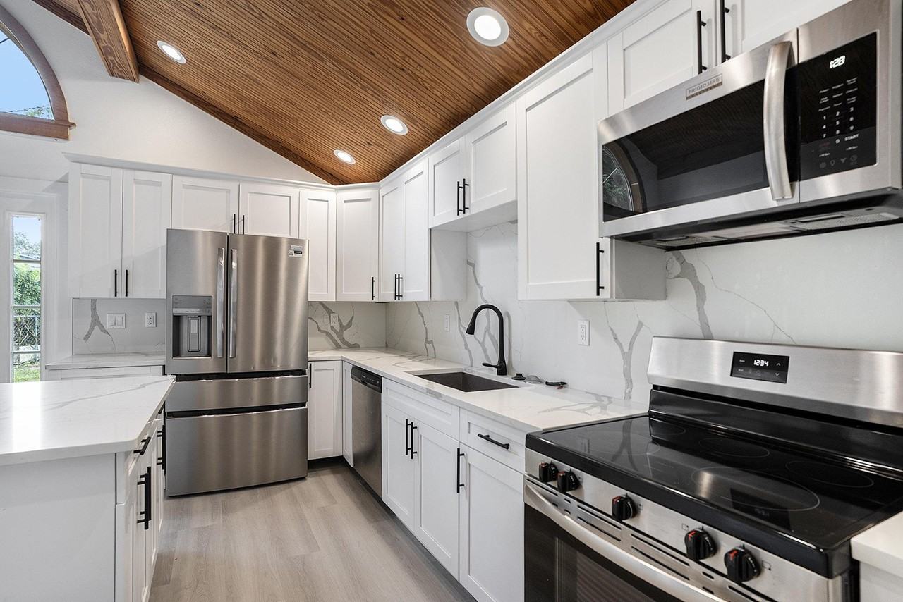 Cranberry Ln - Photo 2 of 4