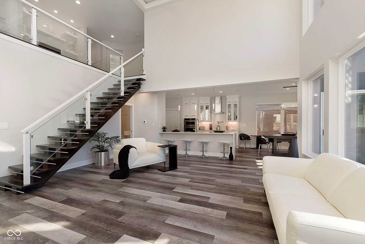 429 West 86th Street - Photo 6 of 34