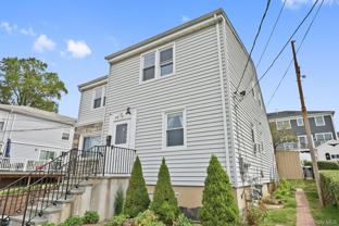 98 Lincoln Ave E #2ndFL - Photo 1 of 1