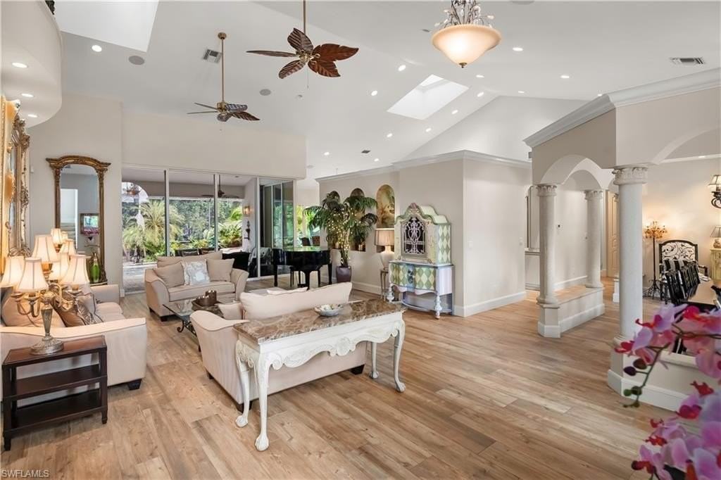 649 Bow Line Drive - Photo 4 of 31