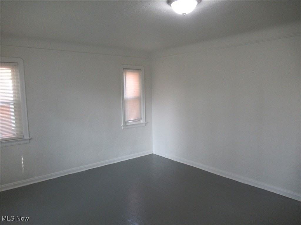 13818 Belleshire Ave - Photo 2 of 28