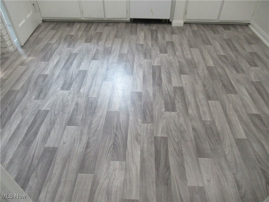 13818 Belleshire Ave - Photo 6 of 28