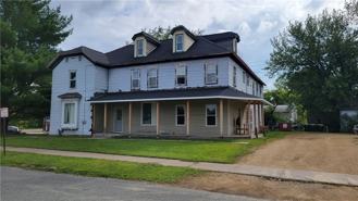 802 6th Ave E Apt 2 #2 - Photo 1 of 1