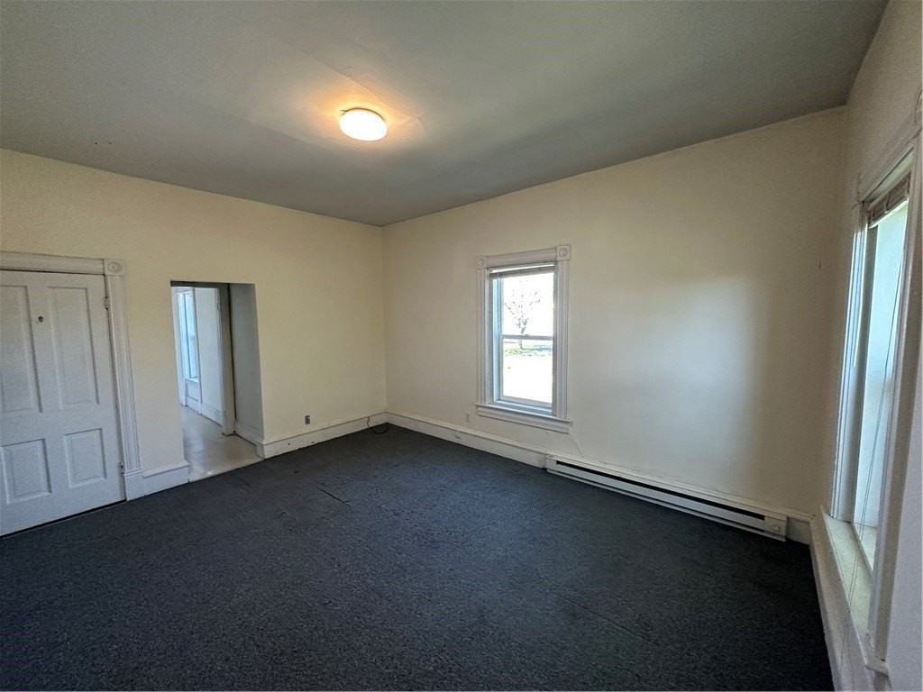 802 6th Ave E Apt 2 #2 - Photo 2 of 4