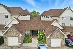 863 Brandon Ave - Photo 1 of 1