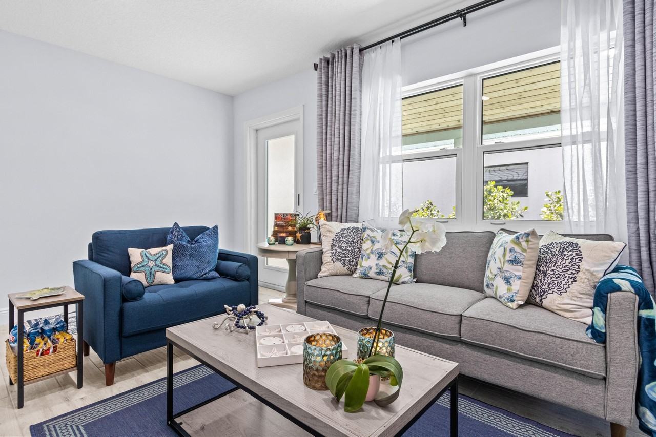 711 S Ocean Dr #B - Photo 5 of 21