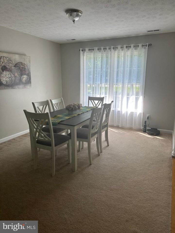 23240 Willow Creek Way - Photo 5 of 23