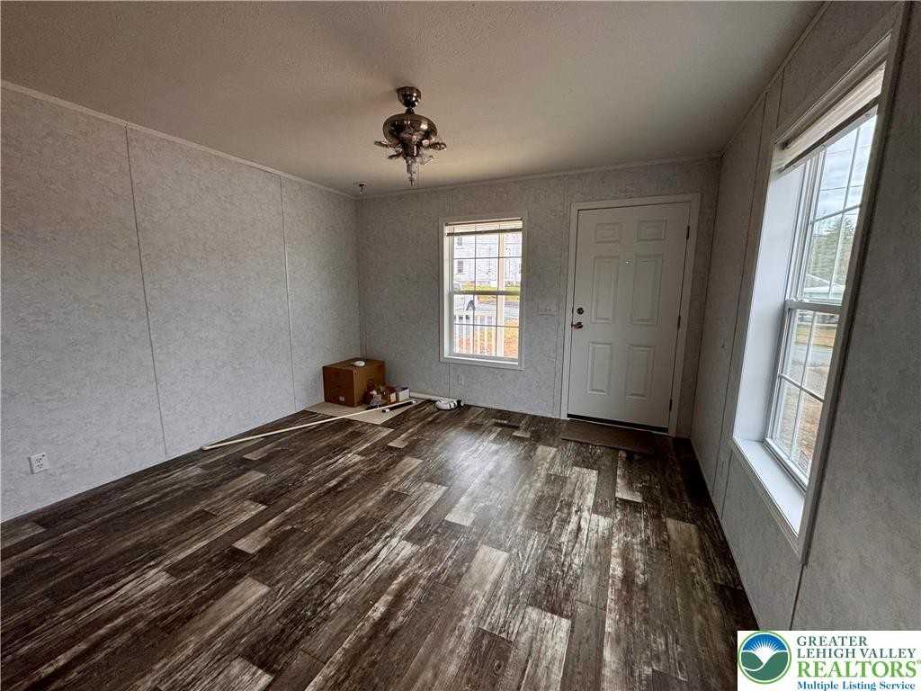 20 Court Street - Photo 5 of 13