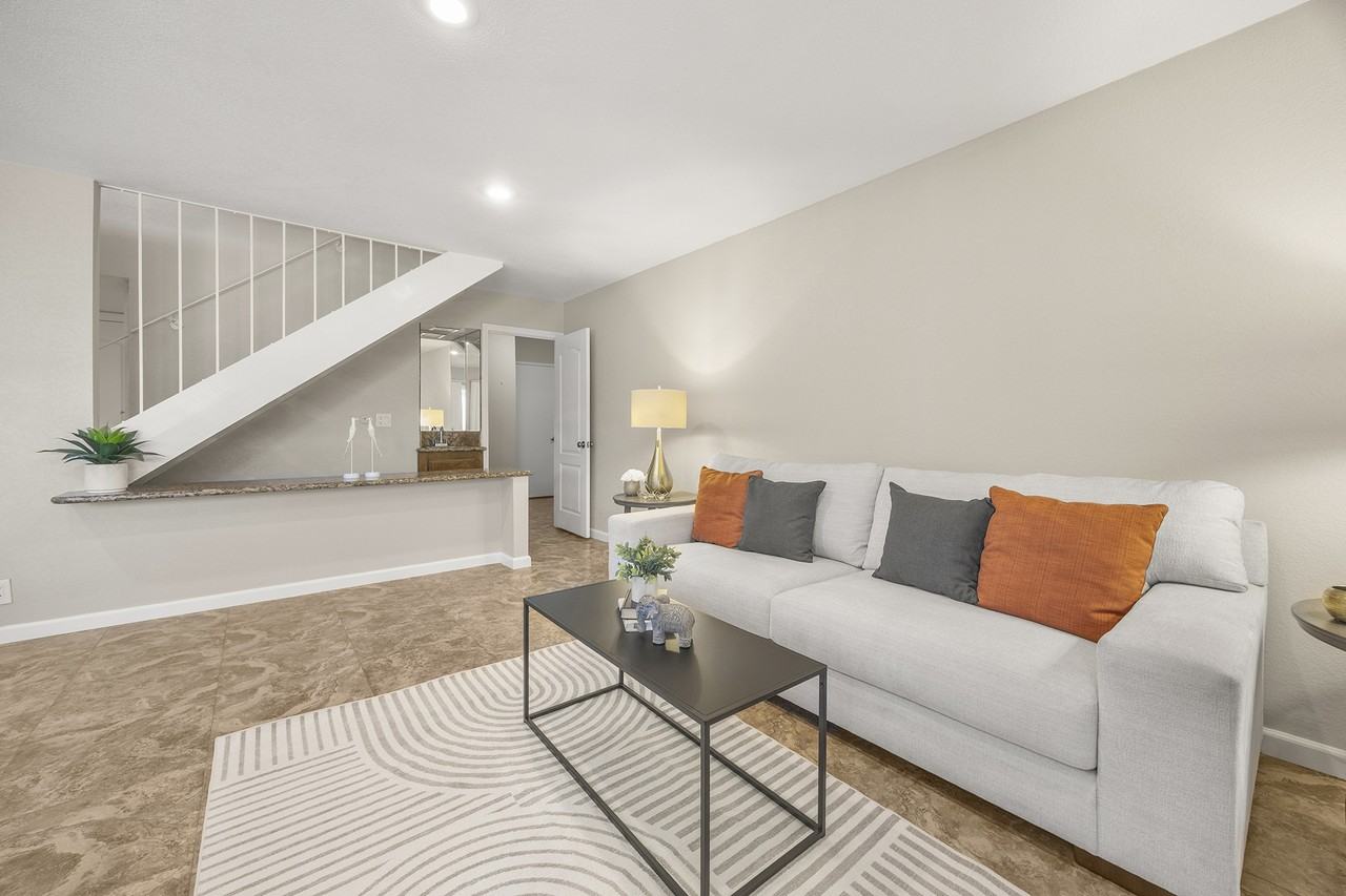 8211 Mammoth Circle - Photo 7 of 37