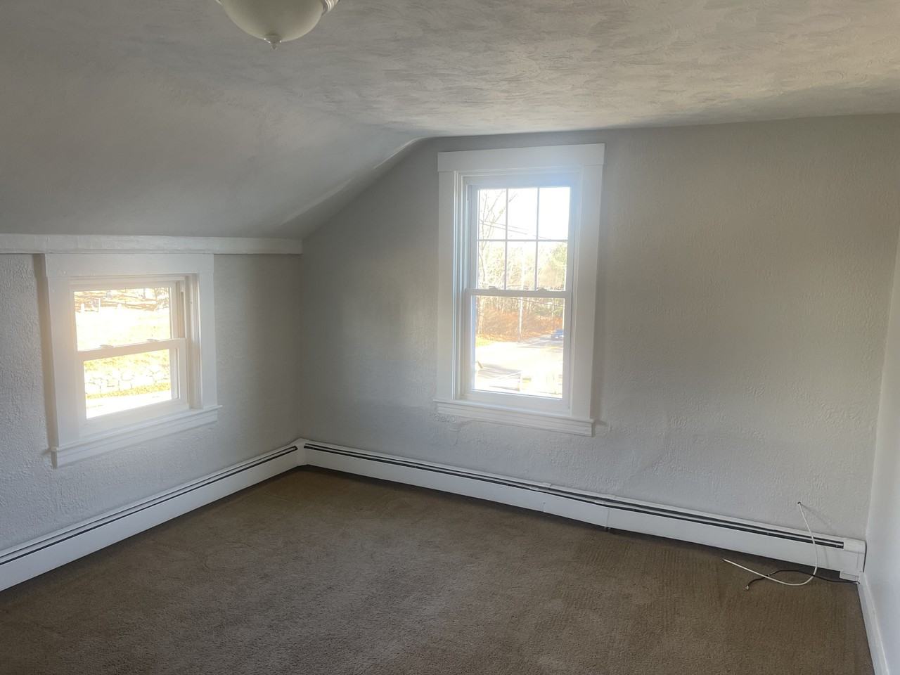 187 Dexter Street - Photo 4 of 25