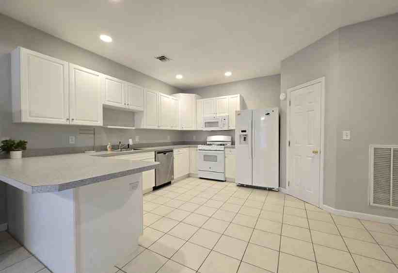 19 Sunflower Ridge Road - Photo 7 of 24