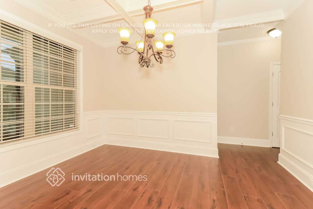 1391 Blue Sail Avenue - Photo 6 of 16