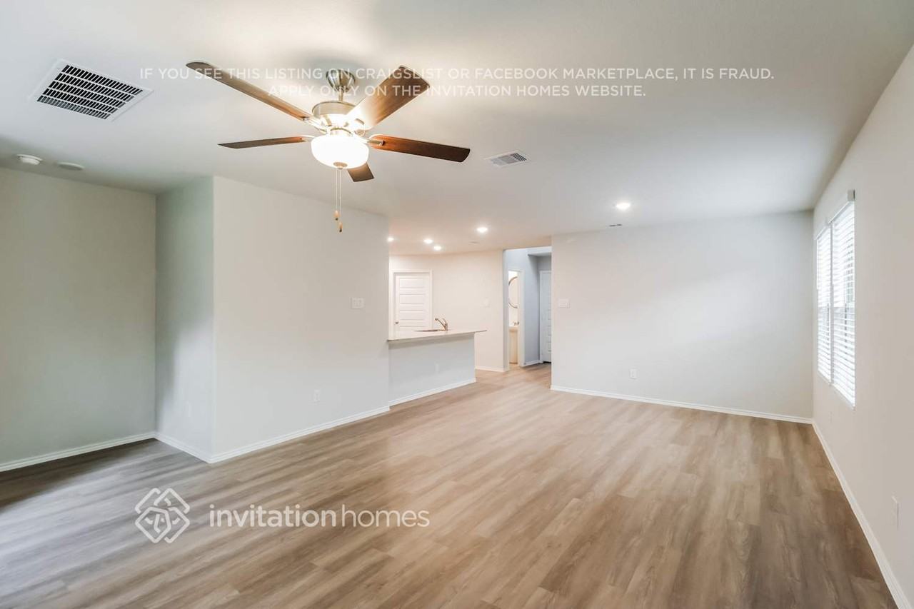 24715 Linaria Dr - Photo 6 of 18