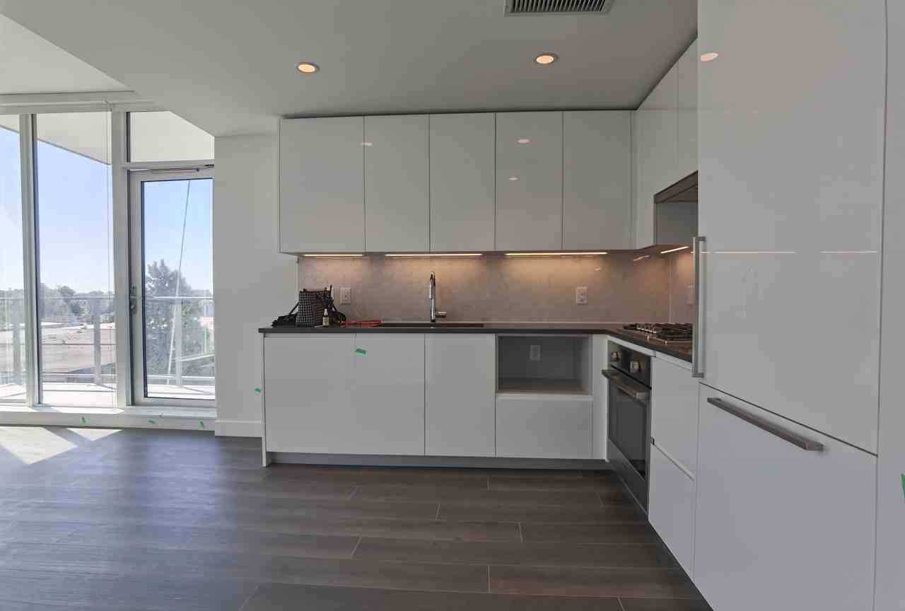 8181 Chester Street - Photo 2 of 28