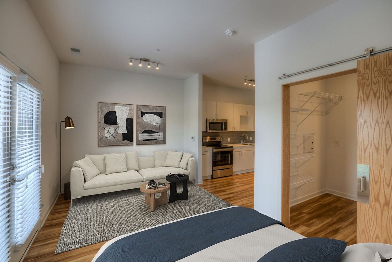 Blackstone Union - Photo 3 of 9