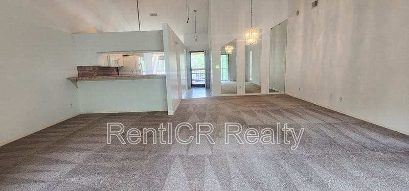 1801 E Lake Rd #12I - Photo 4 of 16