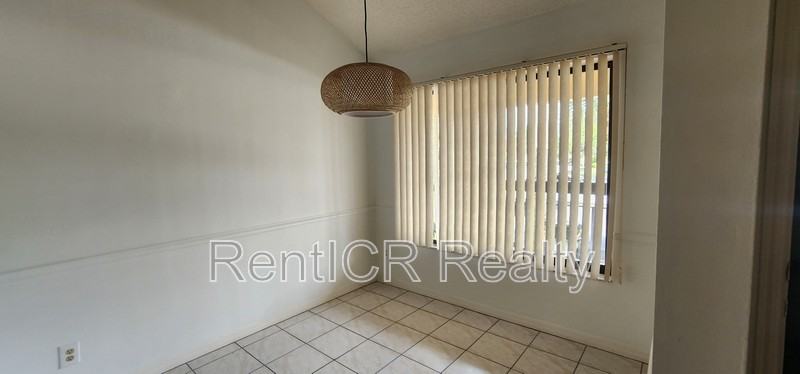 1801 E Lake Rd #12I - Photo 7 of 16